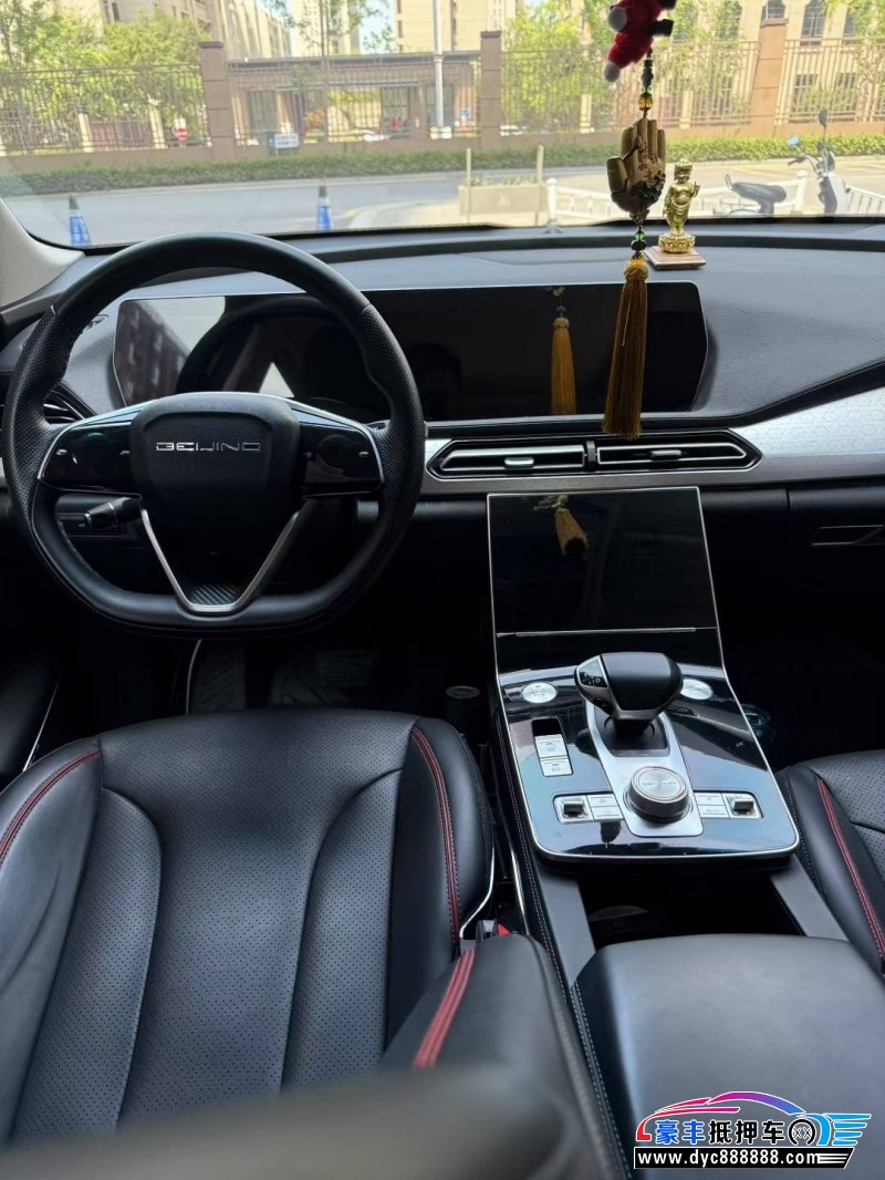 21年北京x7轿车抵押车出售