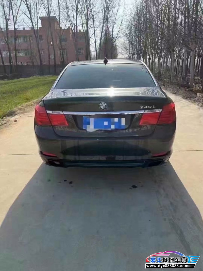 12年宝马7系轿车抵押车出售