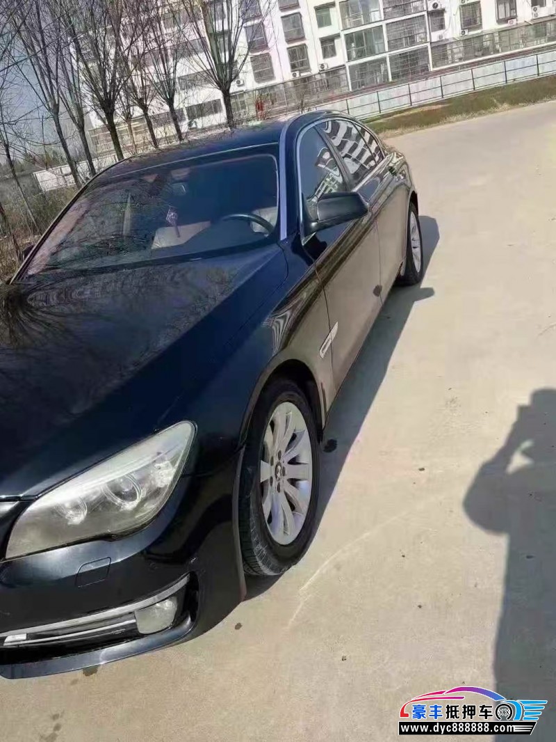 12年宝马7系轿车抵押车出售