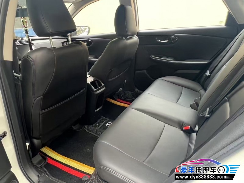 19年本田凌派轿车抵押车出售