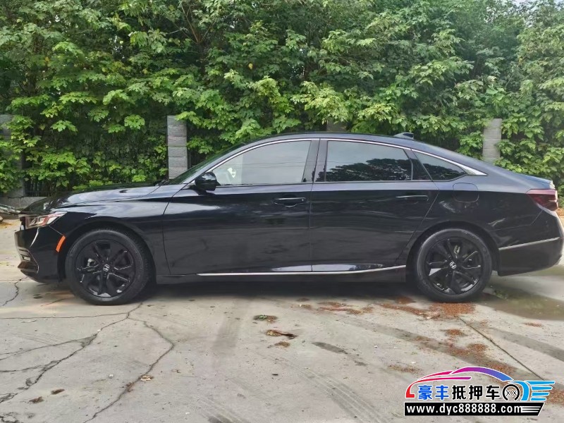 21年本田雅阁轿车抵押车出售