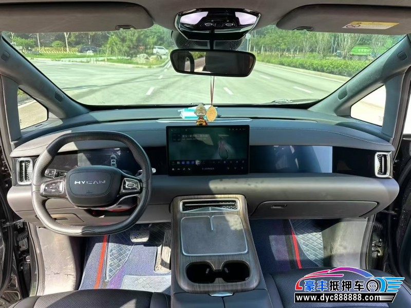 23年合创v09轿车抵押车出售