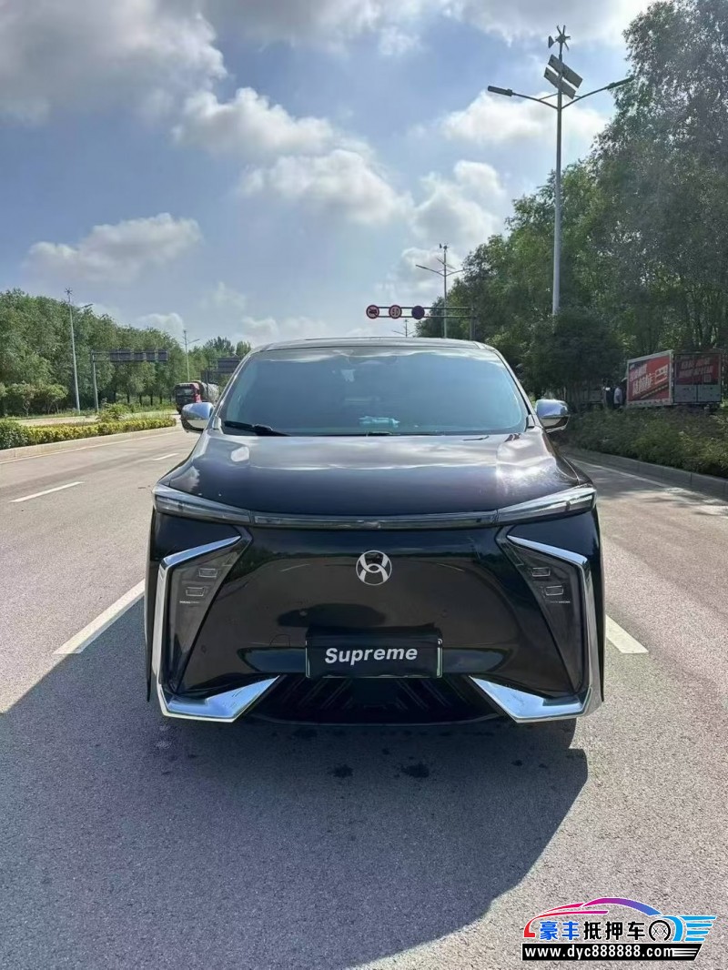 23年合创v09轿车抵押车出售