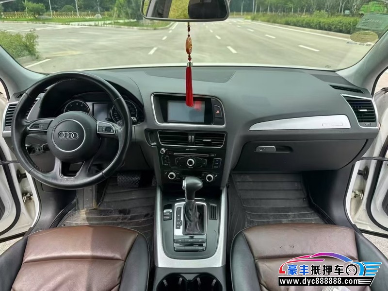 16年奥迪Q5轿车抵押车出售