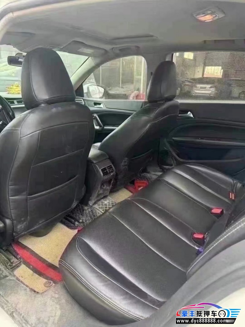 17年标致408轿车抵押车出售