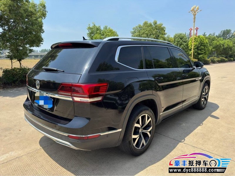 18年大众途昂轿车抵押车出售