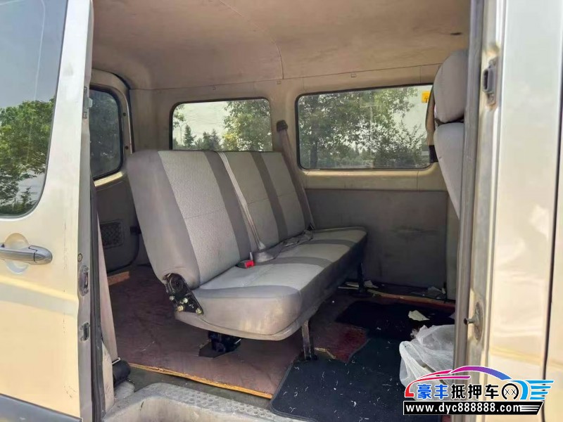 20年江淮星锐轿车抵押车出售