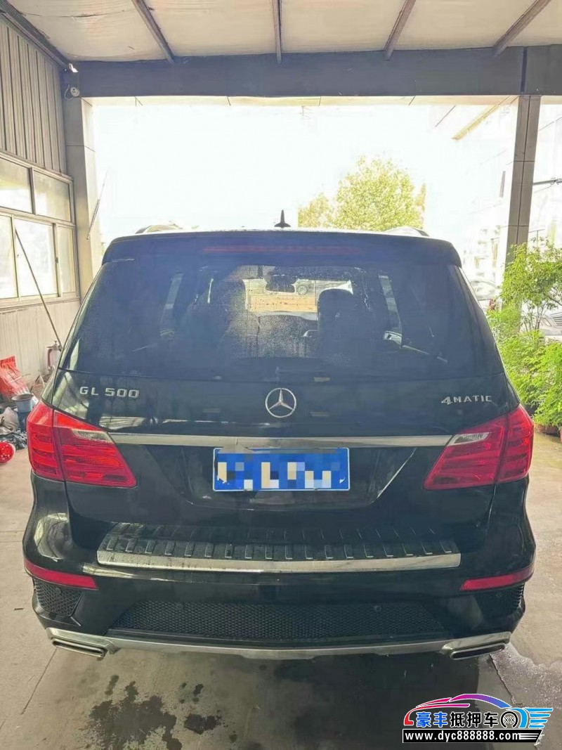 13年奔驰GL轿车抵押车出售