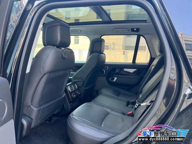 21年路虎揽胜行政轿车抵押车出售