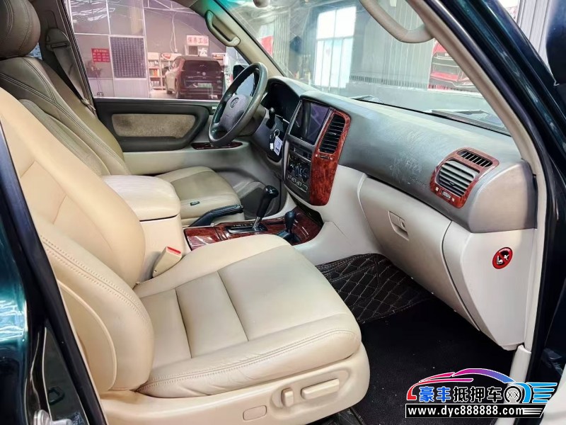 06年丰田兰德酷路泽（陆巡）轿车抵押车出售