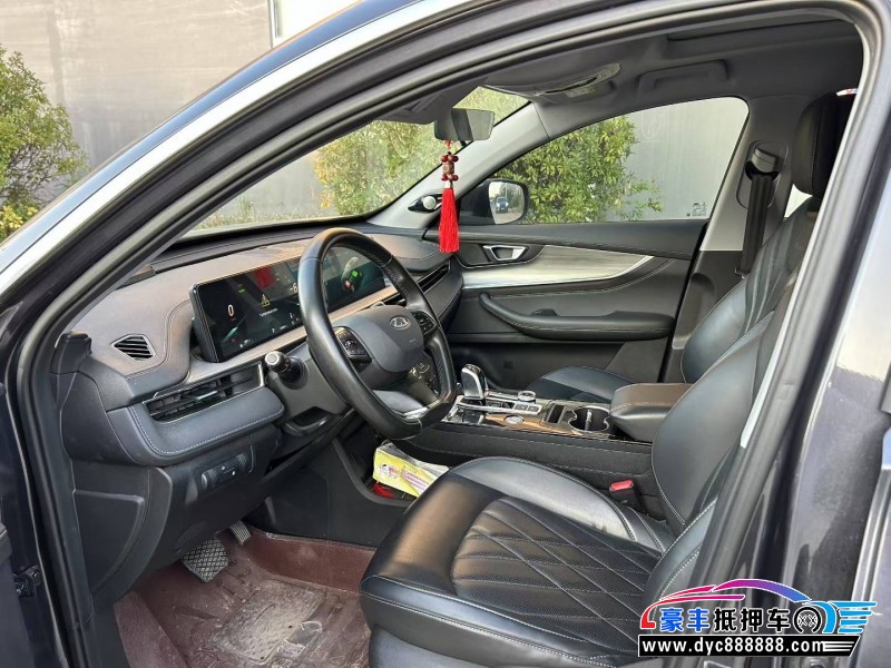 22年奇瑞瑞虎8轿车抵押车出售