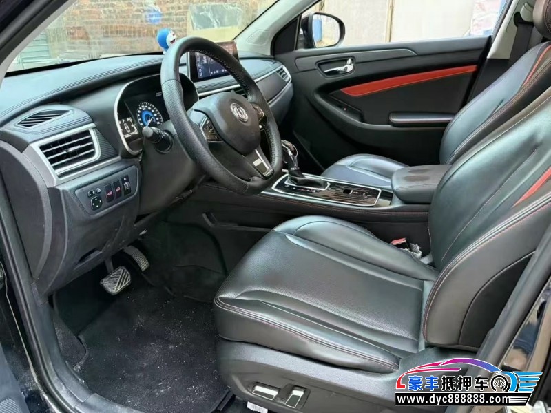 22年东风风光580轿车抵押车出售