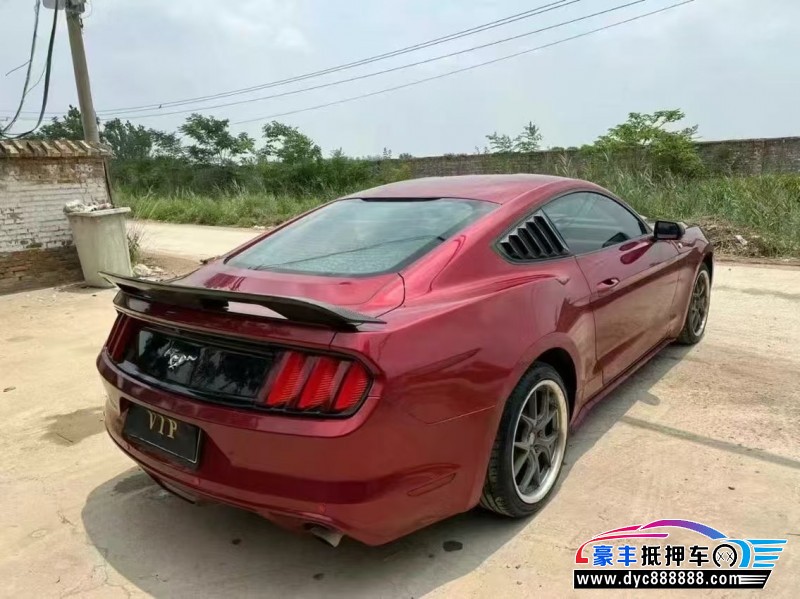 15年福特野马轿车抵押车出售