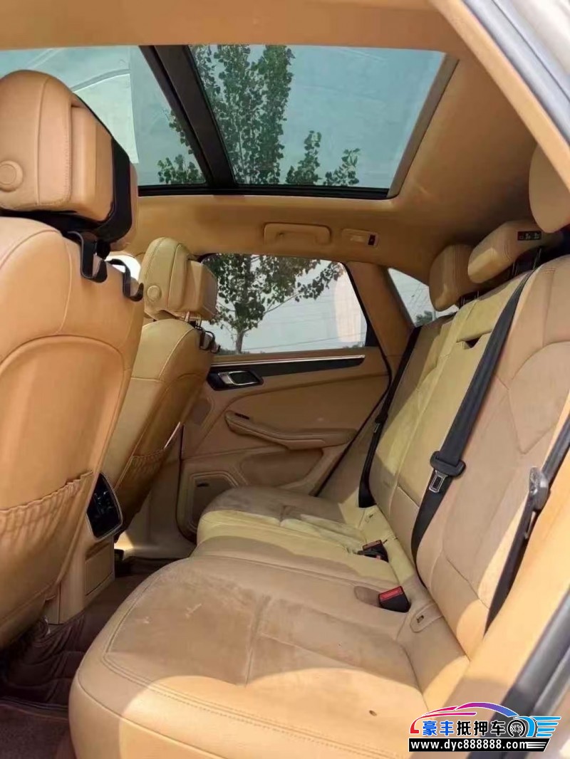 16年保时捷Macan迈凯轿车抵押车出售