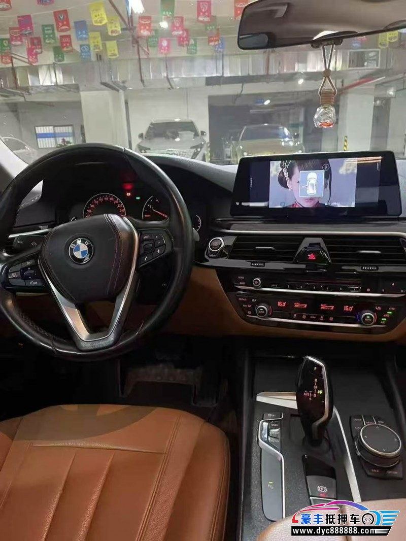 18年宝马5系轿车抵押车出售