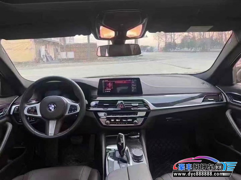 20年宝马5系轿车抵押车出售