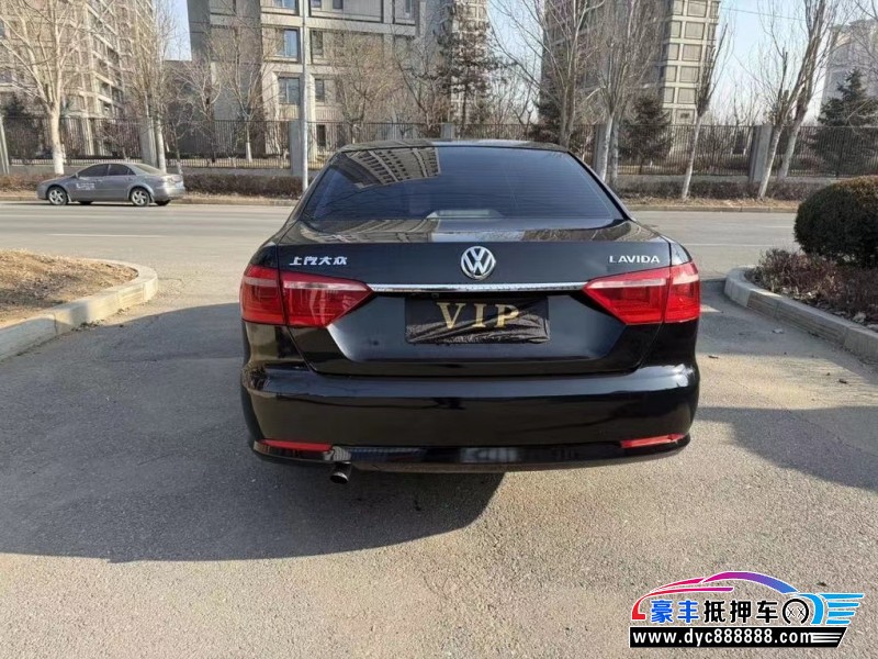 18年大众朗逸轿车抵押车出售