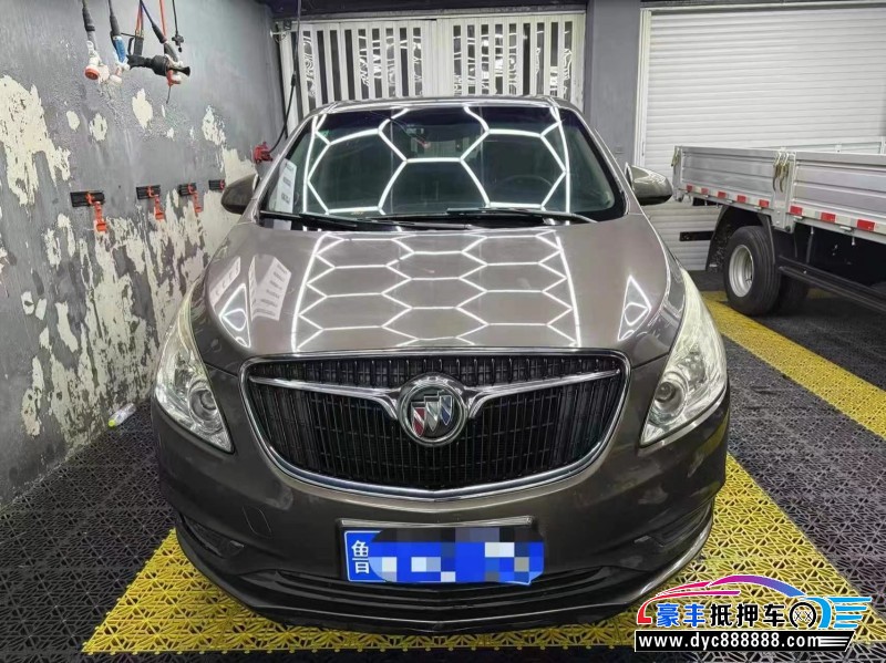 17年别克GL8MPV抵押车出售