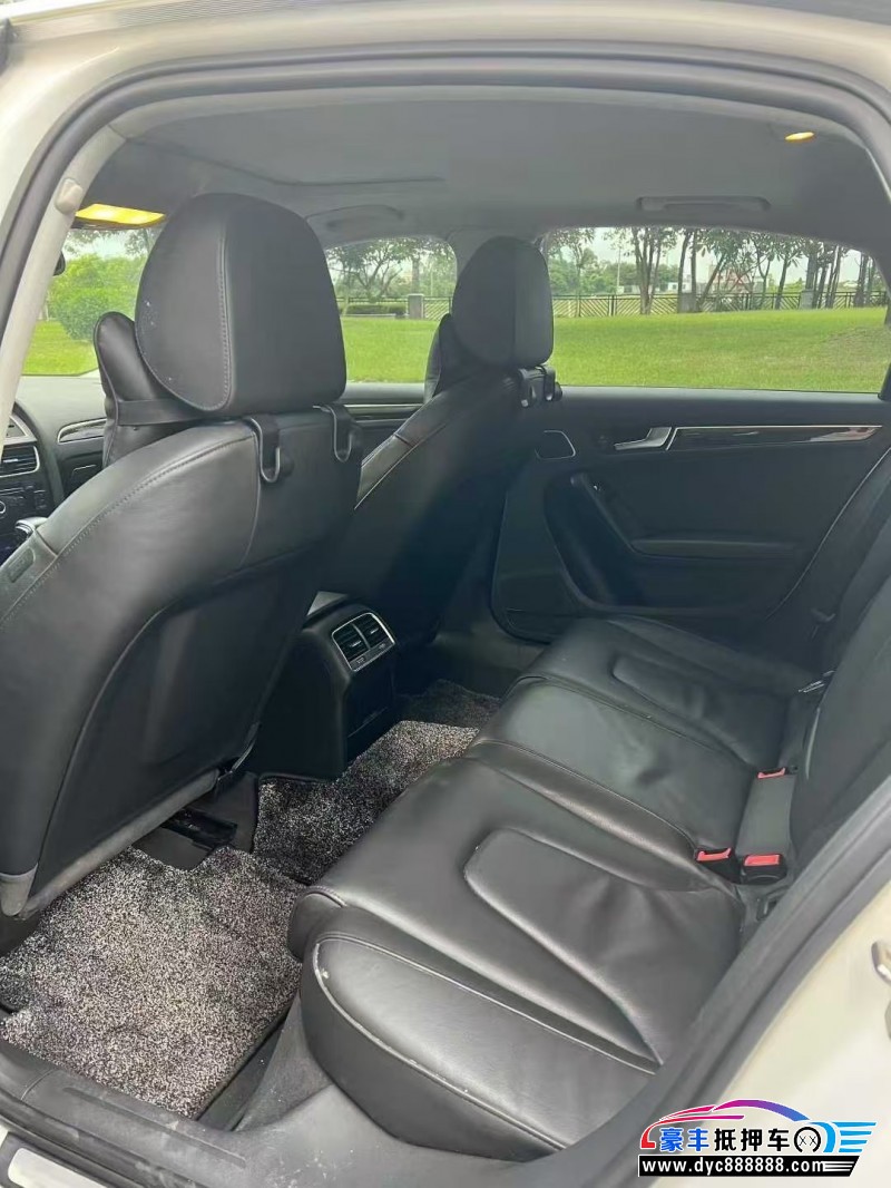 16年奥迪A4L轿车抵押车出售