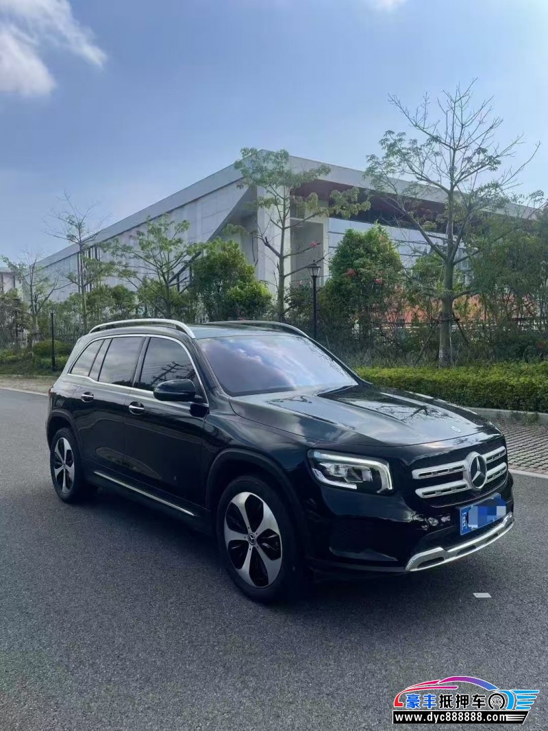 23年奔驰GLB轿车抵押车出售