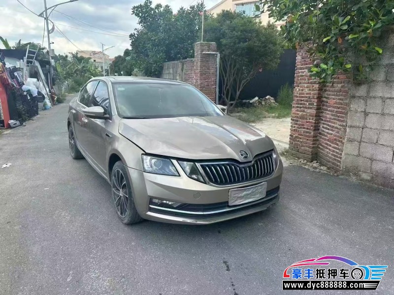 18年斯柯达明锐轿车抵押车出售