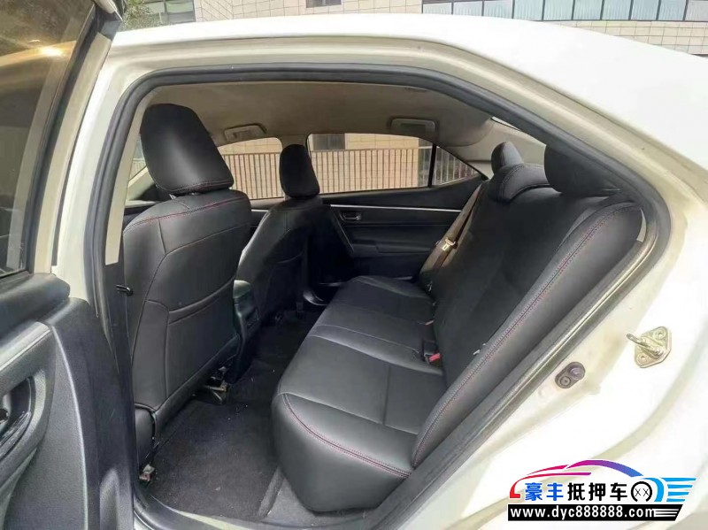 18年丰田卡罗拉轿车抵押车出售