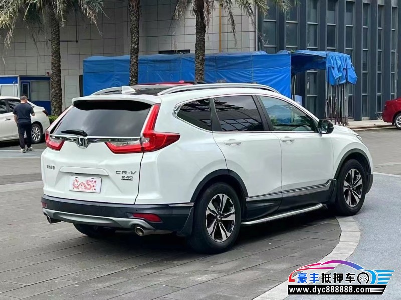 17年本田CR-V轿车抵押车出售