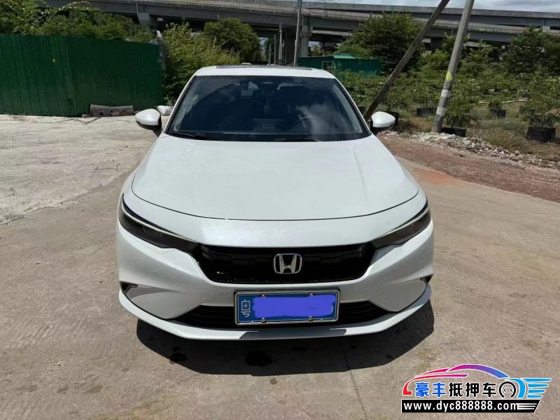 抵押车出售24年本田型格轿车
