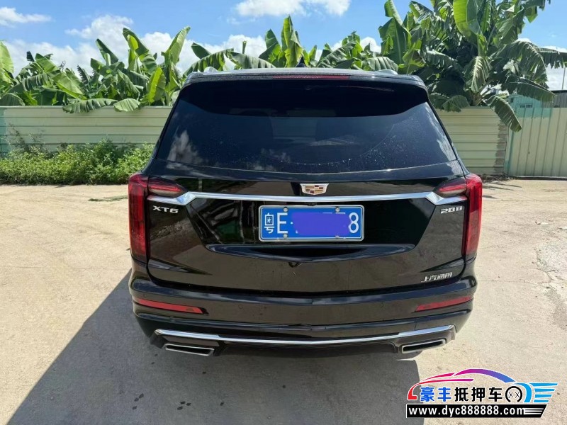 22年凯迪拉克xt6轿车抵押车出售