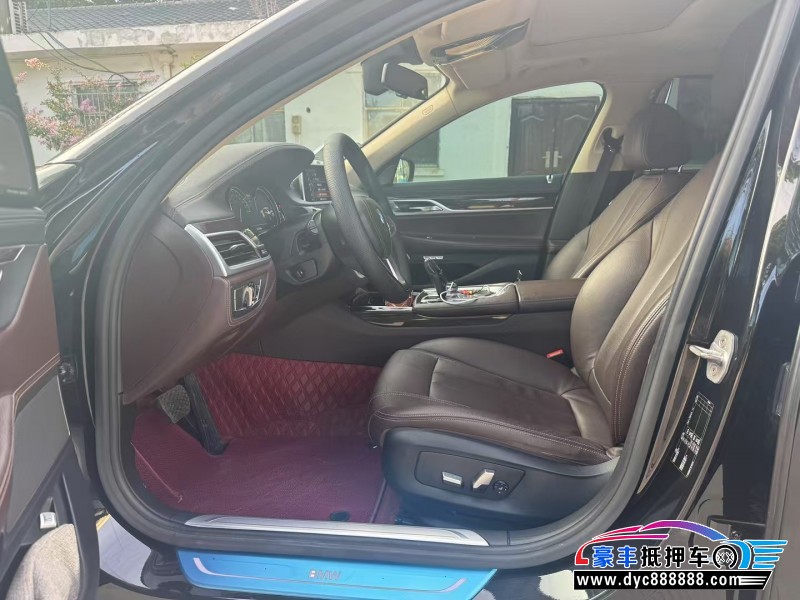 17年宝马7系轿车抵押车出售