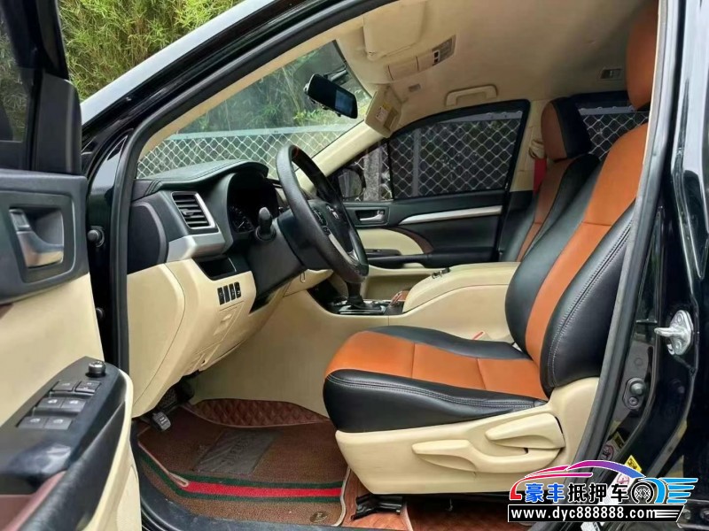 16年丰田汉兰达轿车抵押车出售