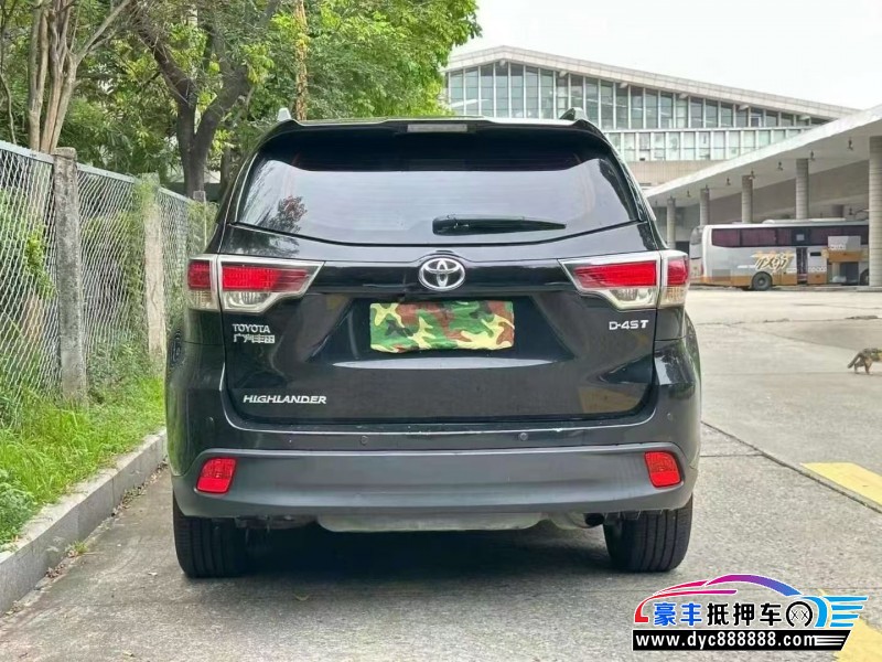 16年丰田汉兰达轿车抵押车出售