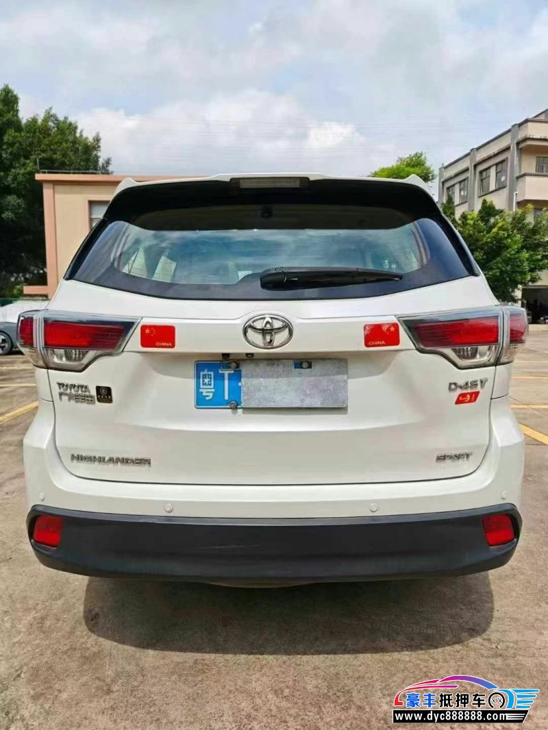 16年丰田汉兰达轿车抵押车出售