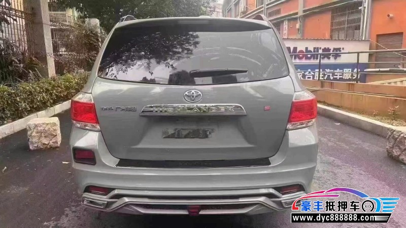 15年丰田汉兰达轿车抵押车出售