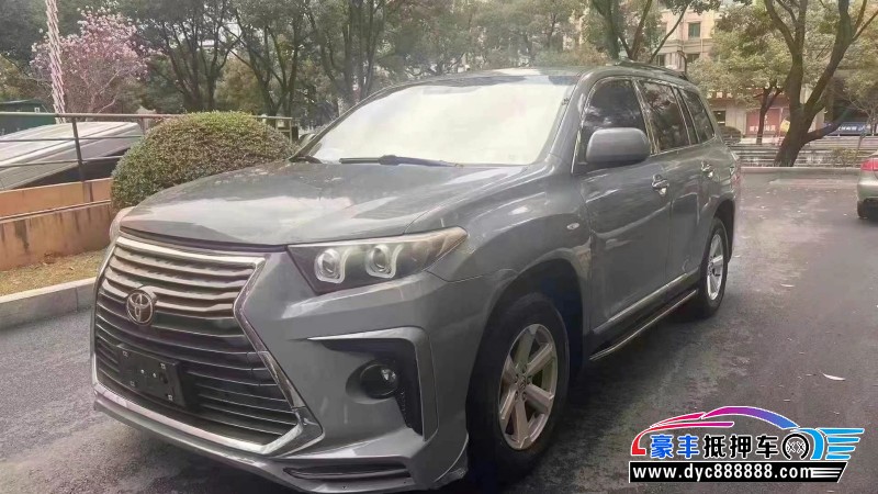 15年丰田汉兰达轿车抵押车出售