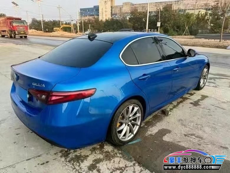 19年阿尔法·罗密欧Giulia轿车抵押车出售
