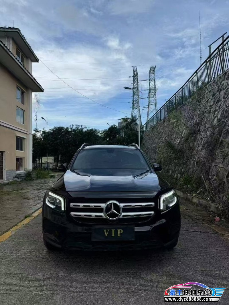 20年奔驰GLB轿车抵押车出售