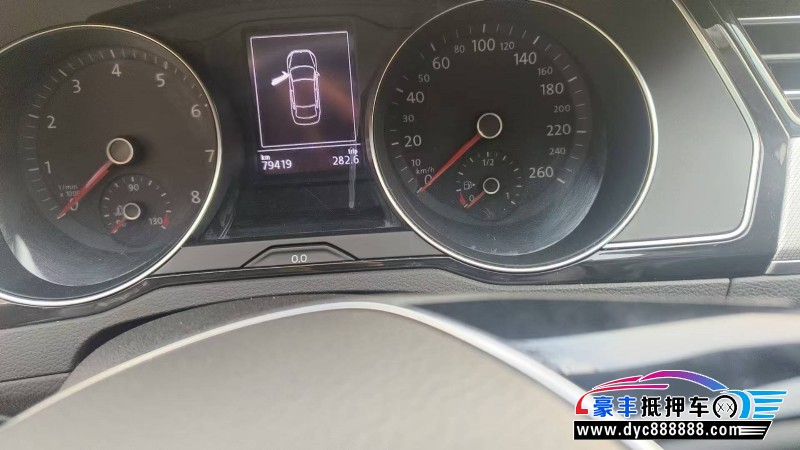 19年大众迈腾轿车抵押车出售