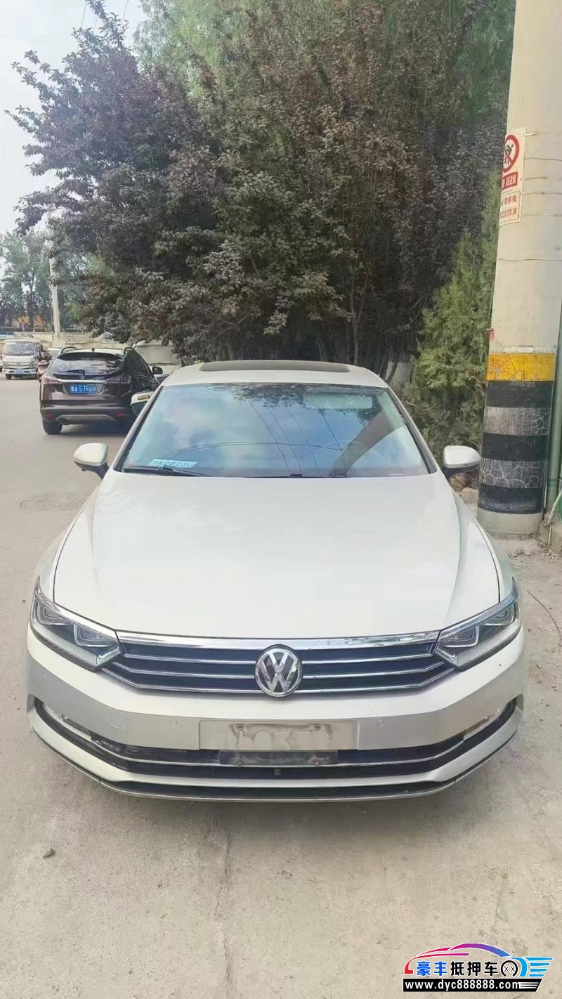 19年大众迈腾轿车抵押车出售