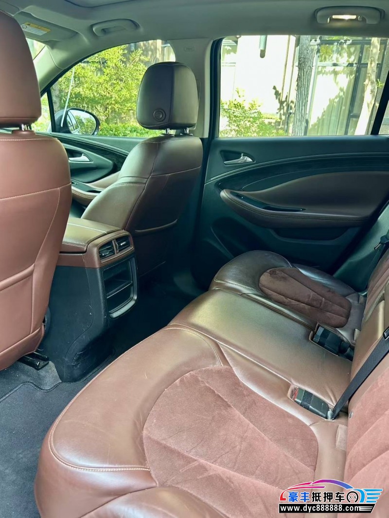 16年别克昂科威轿车抵押车出售