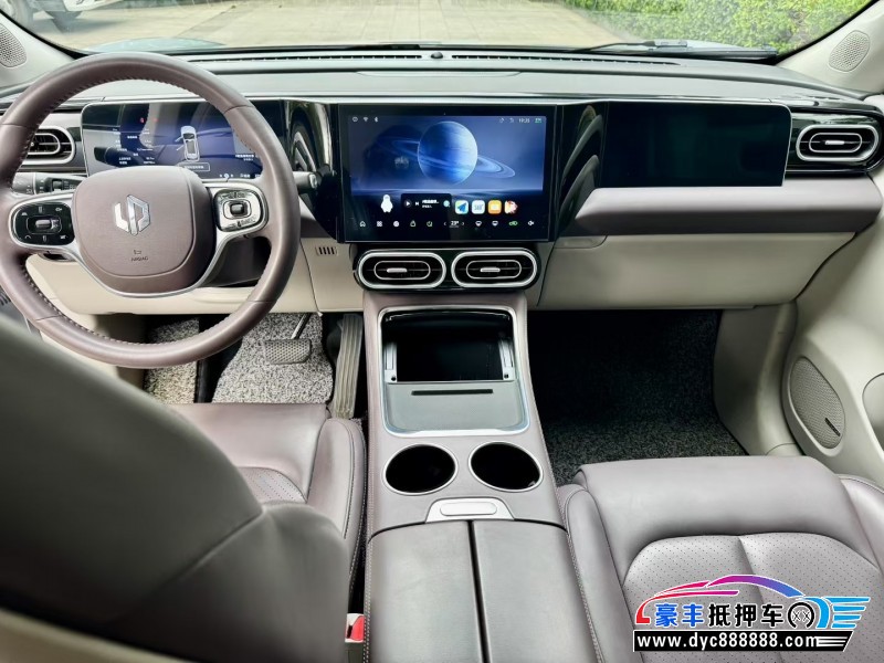 23年零跑C11轿车抵押车出售