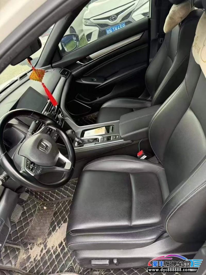 22年本田英诗派轿车抵押车出售