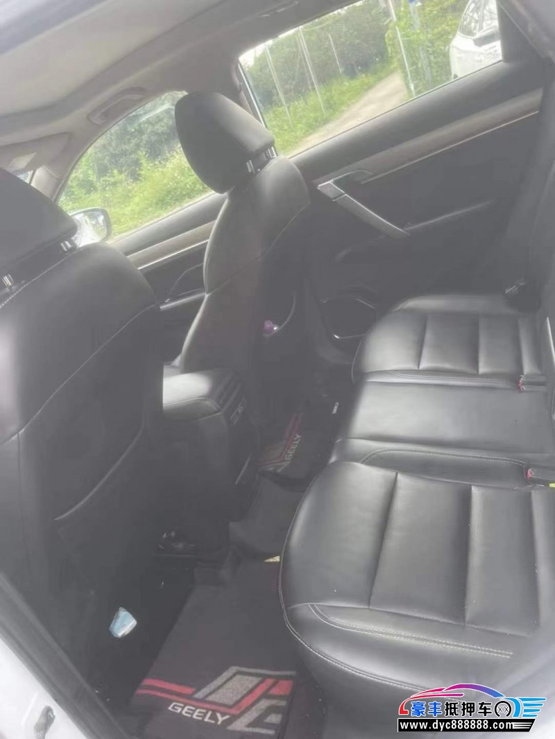 19年吉利缤越轿车抵押车出售