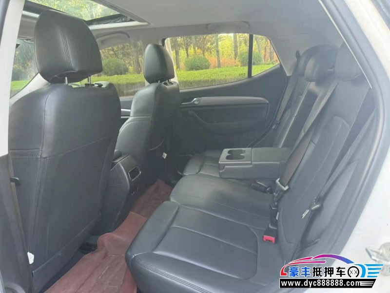 20年东南dx5轿车抵押车出售