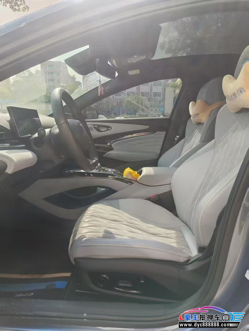 23年比亚迪海豹轿车抵押车出售