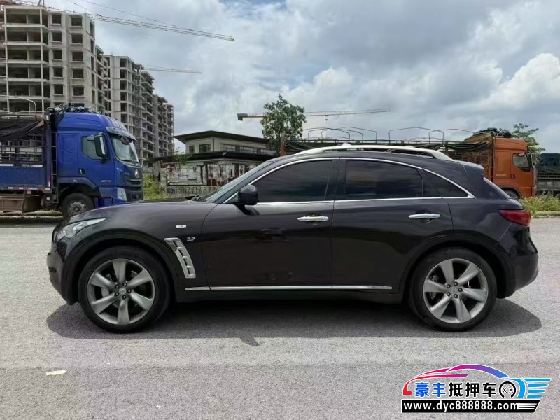 14年英菲尼迪QX70轿车抵押车出售