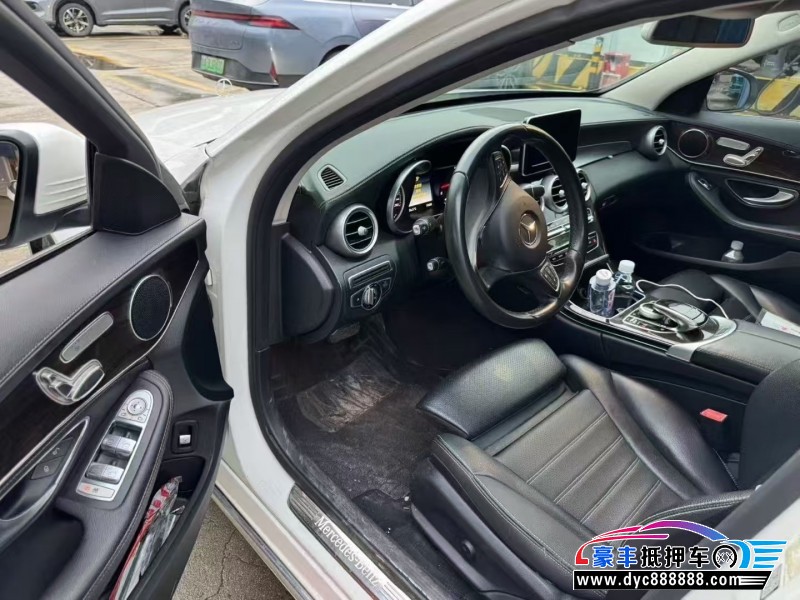 15年奔驰C轿车抵押车出售