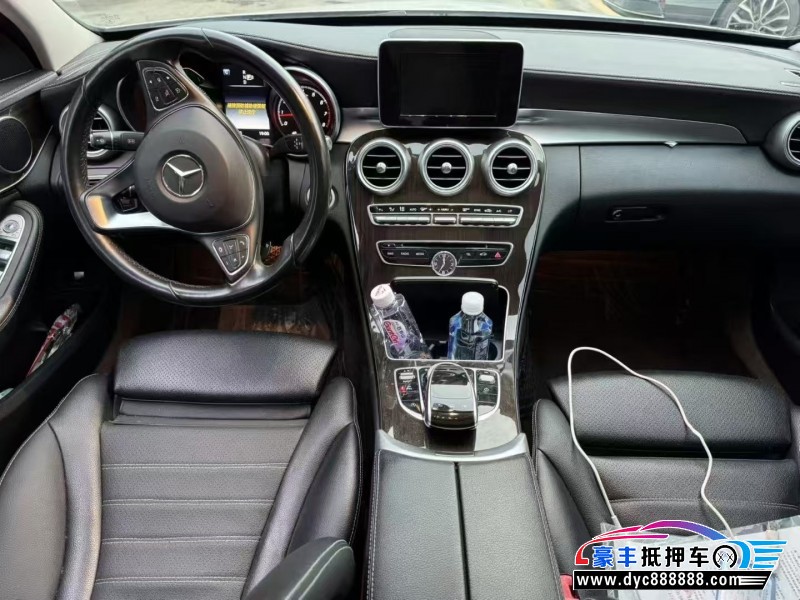 15年奔驰C轿车抵押车出售