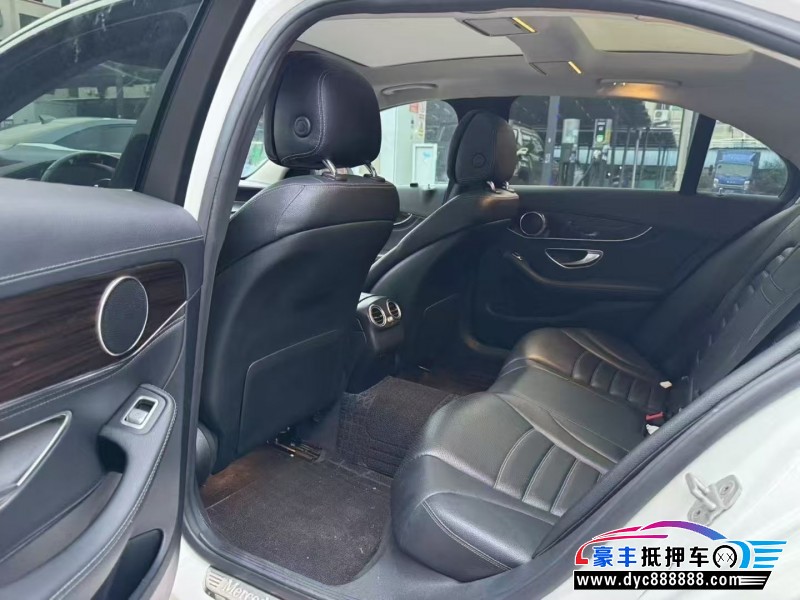 15年奔驰C轿车抵押车出售