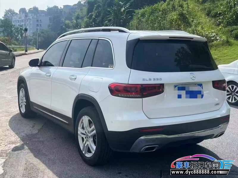 23年奔驰GLB轿车抵押车出售